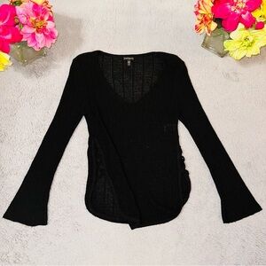 Express cutout sides dolphin hem